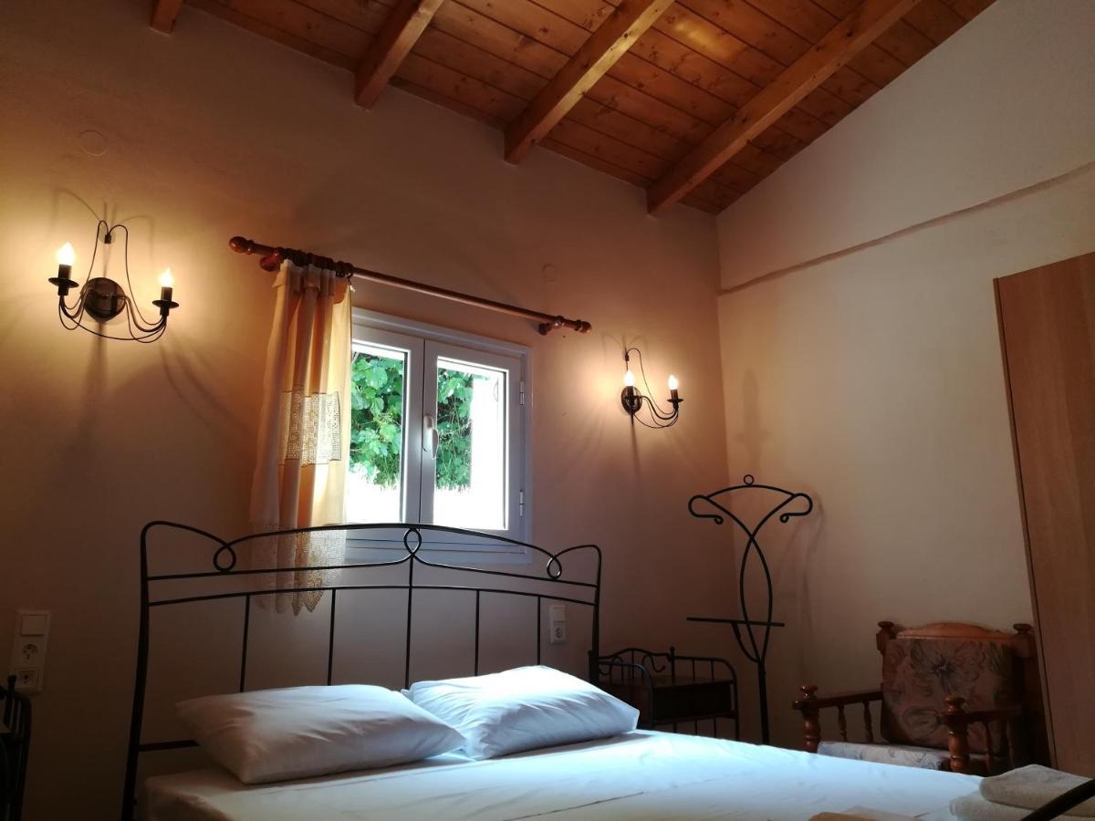 Plataniotissa Mansion Villa Kalavryta Luaran gambar